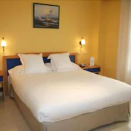 Hotel Villa De Pinto Quarto foto