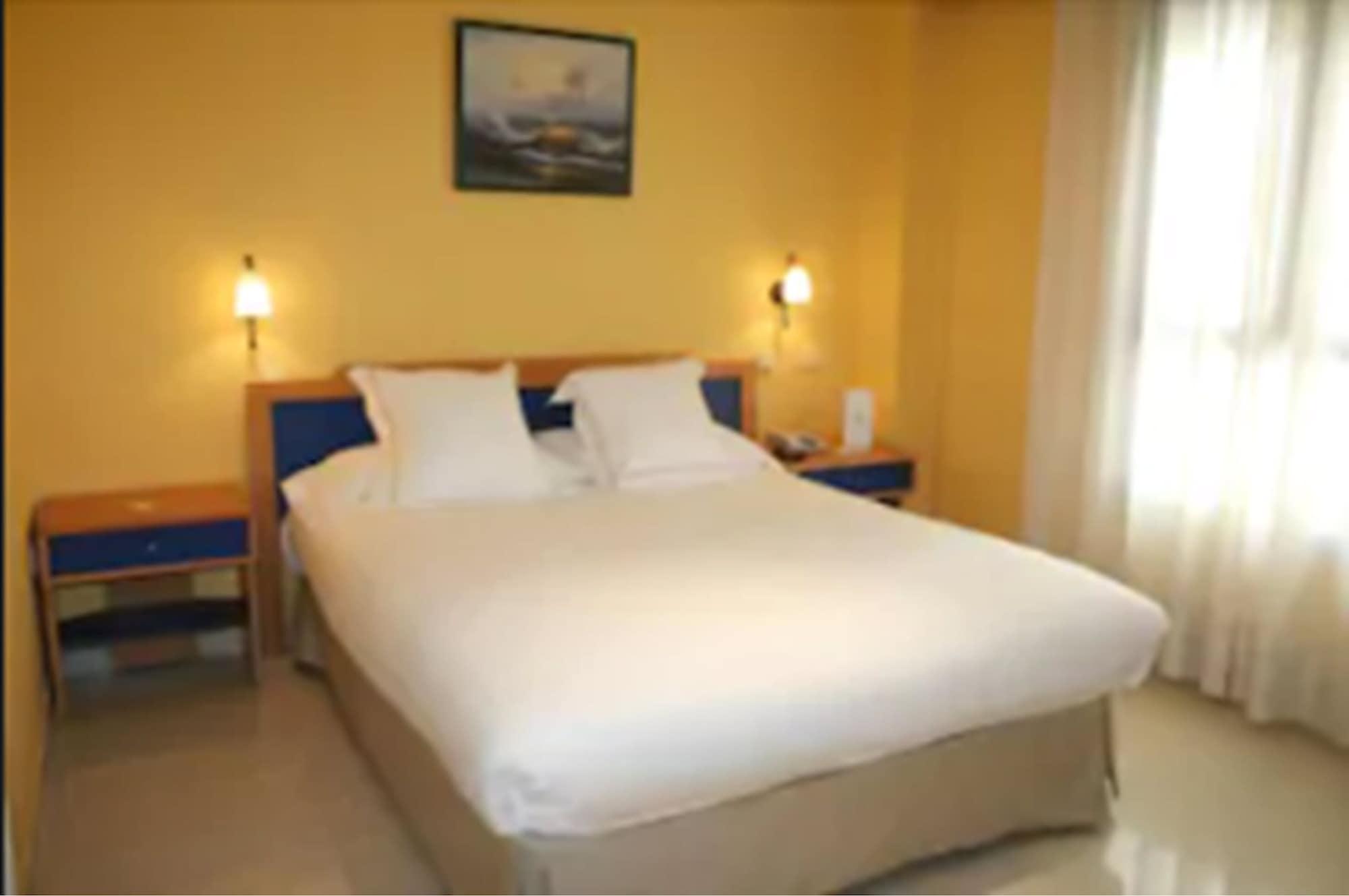 Hotel Villa De Pinto Quarto foto
